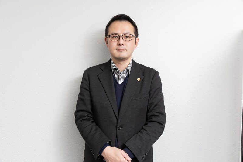 内田貴丈弁護士